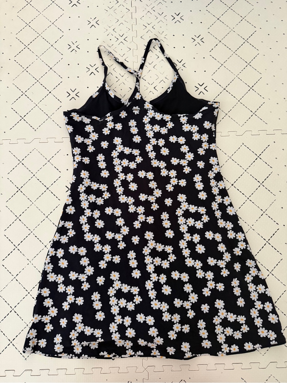 Outdoor Voices The Exercise Dress daisy print L - Picture 9 of 11